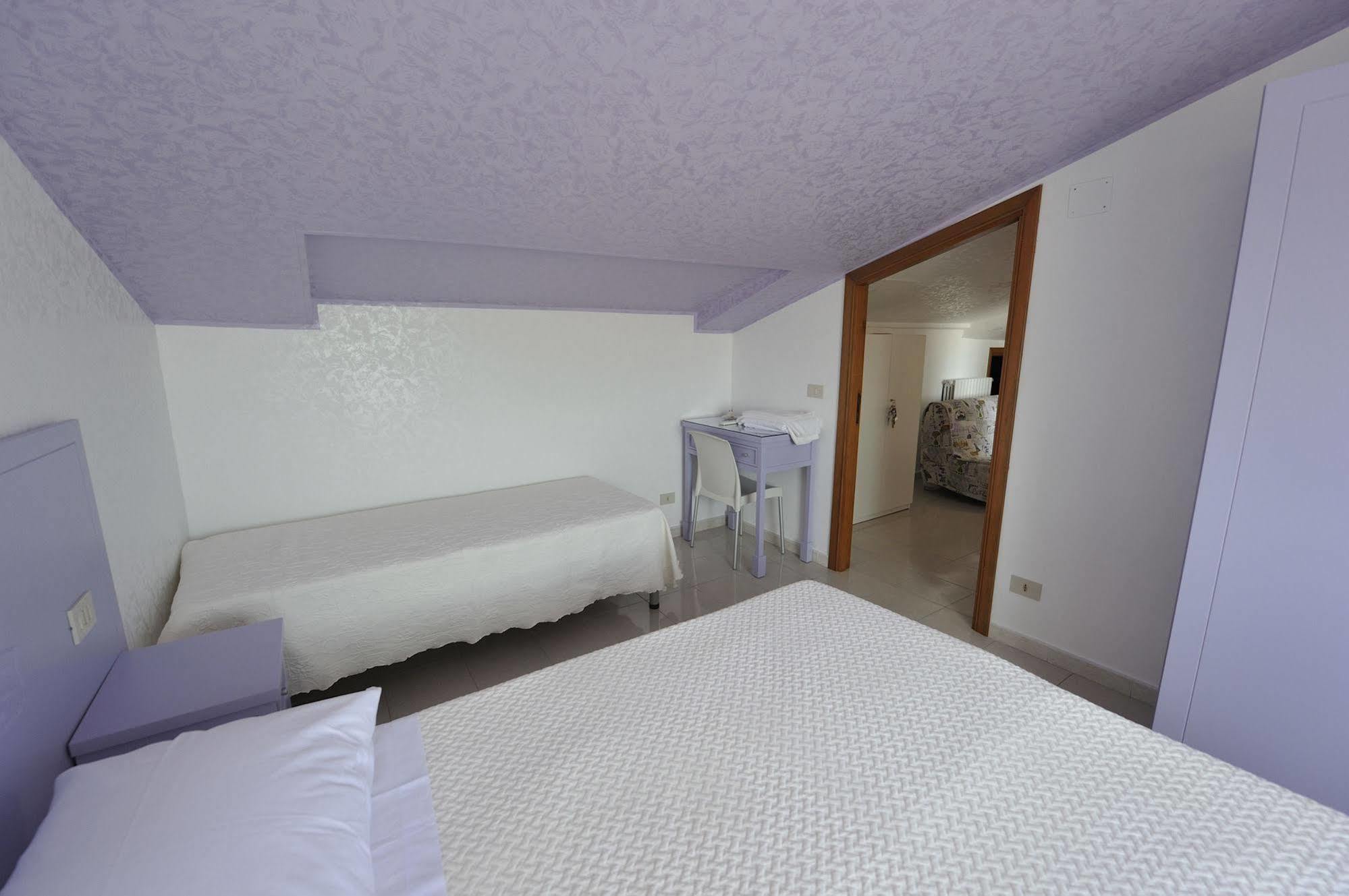 La Casa Del Nonno Bed & Breakfast Campomarino  Exterior photo