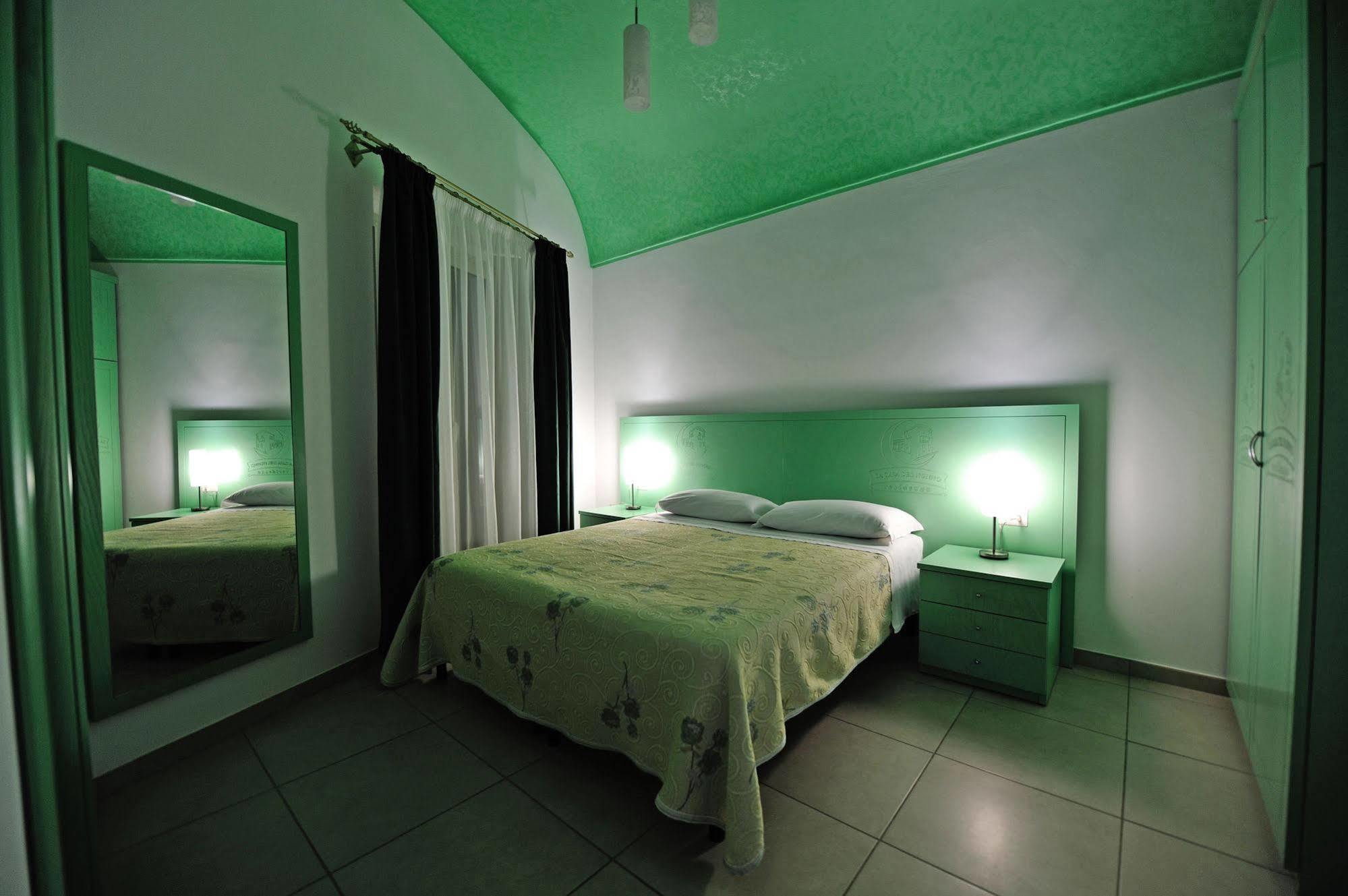La Casa Del Nonno Bed & Breakfast Campomarino  Exterior photo